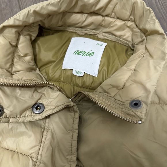 Aerie Puffer Vest Size Extra Small - Picture 3 of 4